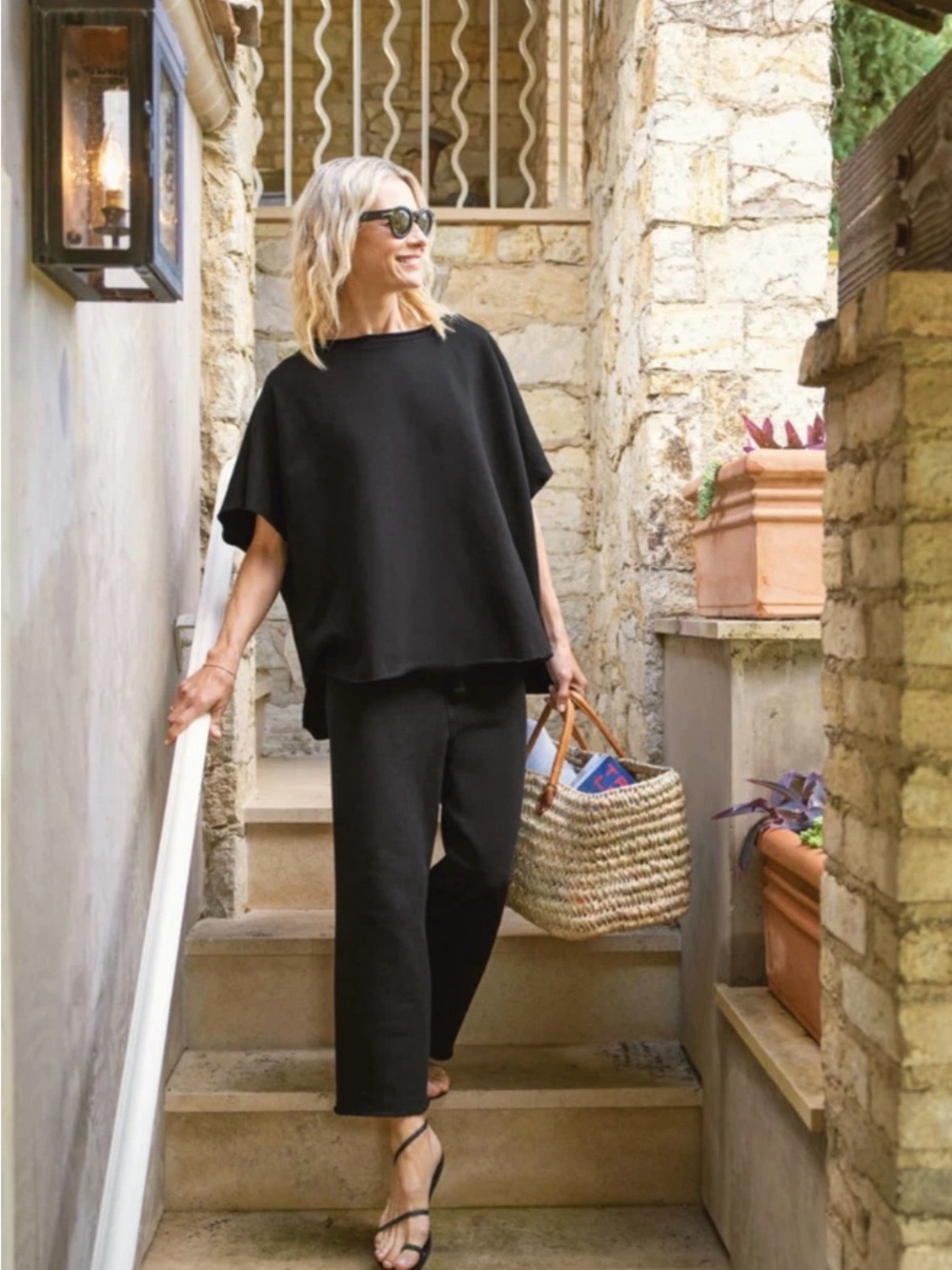 Frank and Eileen Greece Travel Set - Black